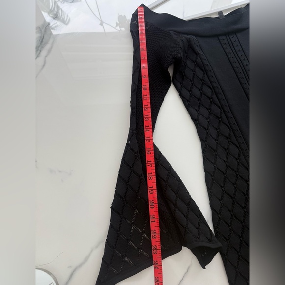 EUC BCBGMAXAZRIA Black Wren Knit Cocktail Dress Sz L - Picture 10 of 10